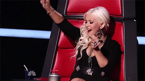 christina aguilera the voice dancng grooving